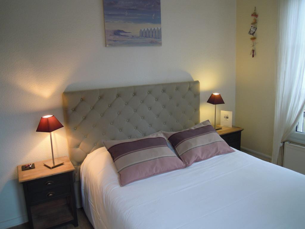 Hotel Des Falaises Villers-sur-Mer Rom bilde